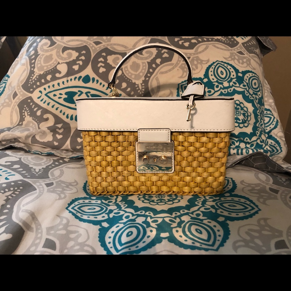 Michael Kors Hand Bag